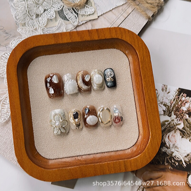 [Light Luxury Retro Style] Wearable Nail Polish, No-Bake Nail Art Patches, Hand-Painted Carved Japanese Style Style Luxury Manicure