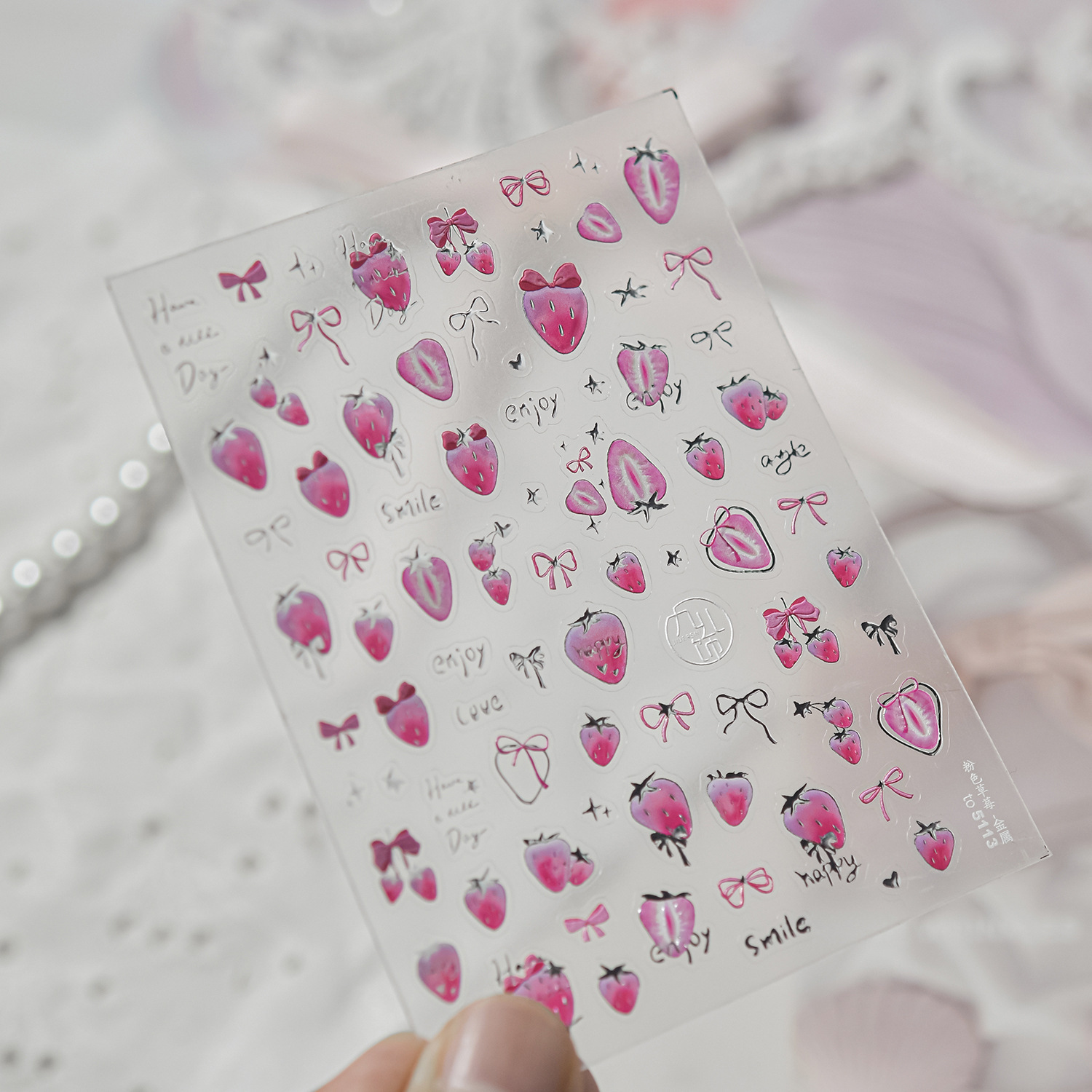Nail art nuevo metal nail art pegatinas bricolaje caliente dulce hielo transparente pegatinas de uñas pegatinas de joyería de fresa rosa al por mayor