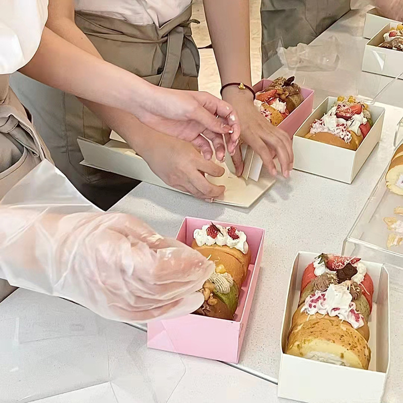 Caja de pastelería occidental snow mei niang caja de embalaje caja de pastel yema de huevo sándwich crujiente caja de rollo de pastel transparente caja de postre occidental