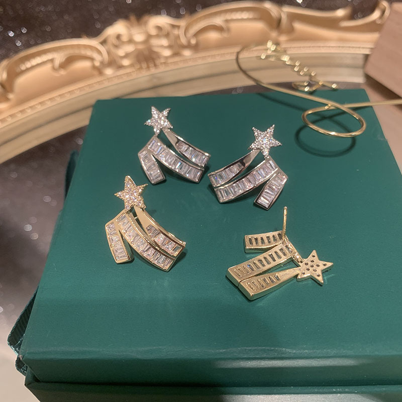 Gem Inlay Material Fashion Wave Star Earrings