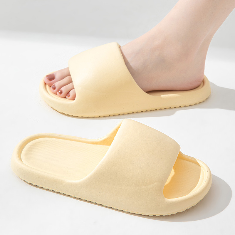 Zapatillas de baño Eva de fondo grueso para hombre de verano para mujer anti-deslizante no olor a los pies en el hogar
