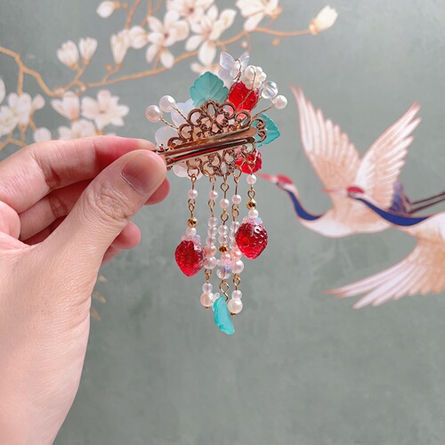 Hanfu headwear children's hairpin girls ancient style hair accessories ancient hairpin Chinese style girls tassel step rocker clip