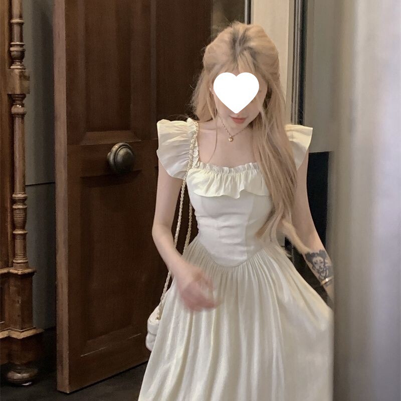 Sweet and Gentle Square-Neck Ruffle Dress with Fluttering Sleeves, New Summer Style, Elegant Waist-Cinching Slimming A-Line Mid-Length Dress Sweet and Gentle Square-Neck Ruffle Dress with Fluttering Sleeves, New Summer Style, Elegant Waist-Cinching Slimming A-Line Mid-Length Dress