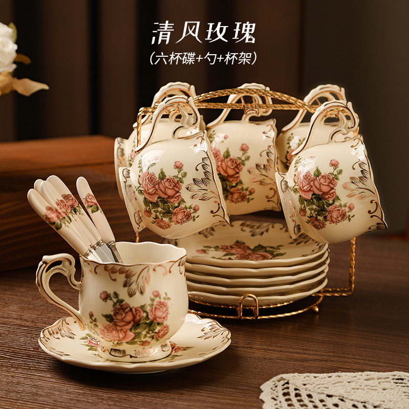 Set de tazas de café europeas pequeñas tazas de té de la tarde de lujo casero cortes de alta calidad tazas de café de cerámica exquisita plato