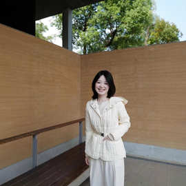 秋冬时髦日常绗缝方格翻领松紧腰带鹅绒服羽绒服