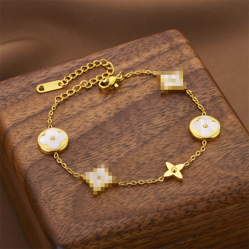 Joyas transfronterizas europeas y americanas Pulsera de acero de titanio de todo fósforo Versión coreana del temperamento bohemio Pulsera de acero de titanio que no se desvanece Joyería femenina