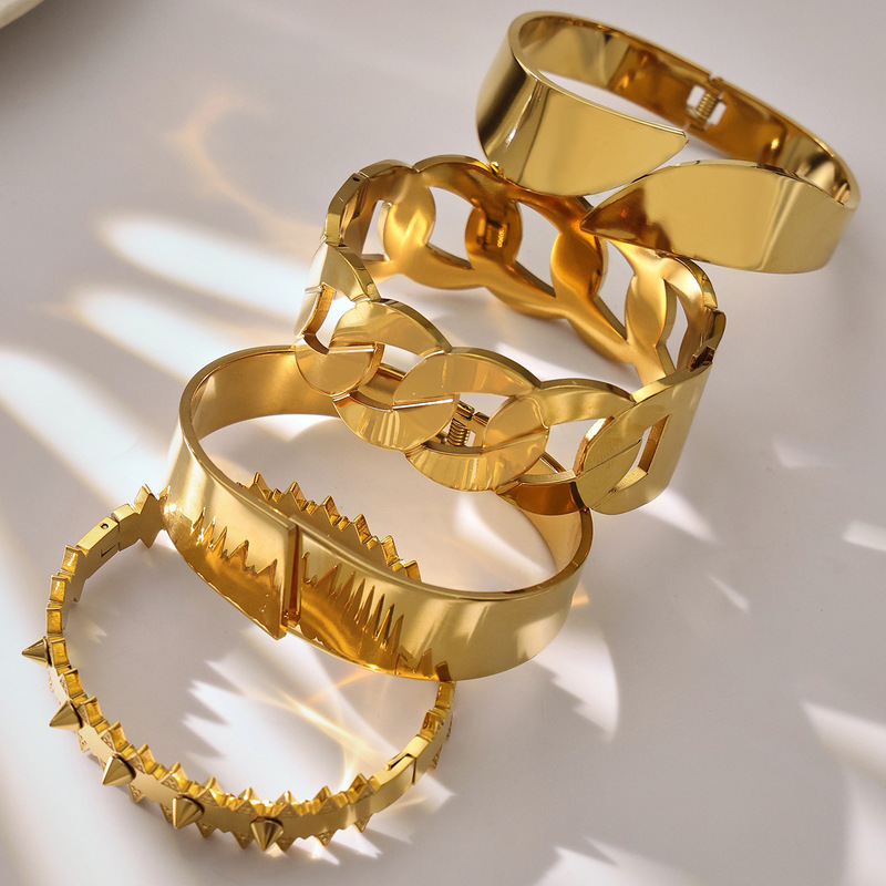Stainless Steel Rivet Triangle Buckle Bracelet, Ins-Style Exaggerated Wide Band Bracelet Set, Plated with 18K Real Gold, European and American Jewelry Stainless Steel Rivet Triangle Buckle Bracelet, Ins-Style Exaggerated Wide Band Bracelet Set, Plated with 18K Real Gold, European and American Jewelry