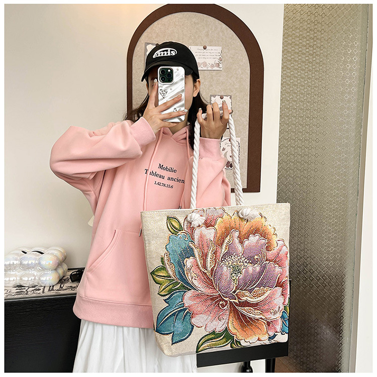 300g Weight Polyester Lining Material Zipper Closure Type Single Shoulder Strap Strap Type Tote Bag Bags Type Holiday, Travel Occasion Canvas Material Elephant Pattern All Seasons Season Women's Gender Ethnic Style, Classic Style Style Square Shape Medium Size Women's Medium Canvas Elephant Ethnic Style Classic Style Square Zipper Tote Bag 5