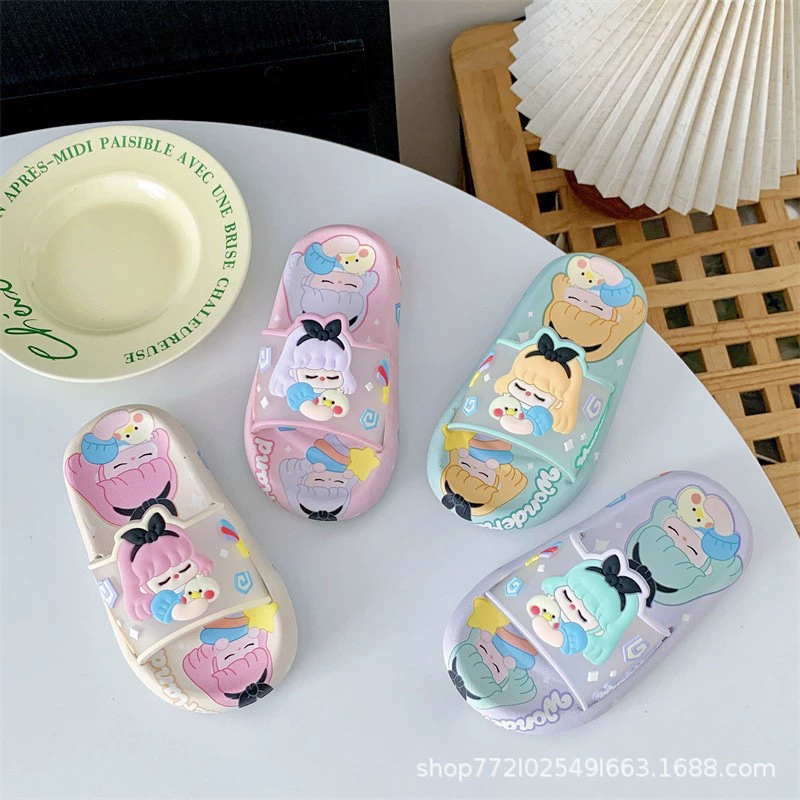 Детские тапочки, летние детские туфли для девочек с мультяшным принтом, домашние мягкие сандалии с противоскользящей подошвой, тапочки для улицы, оптом