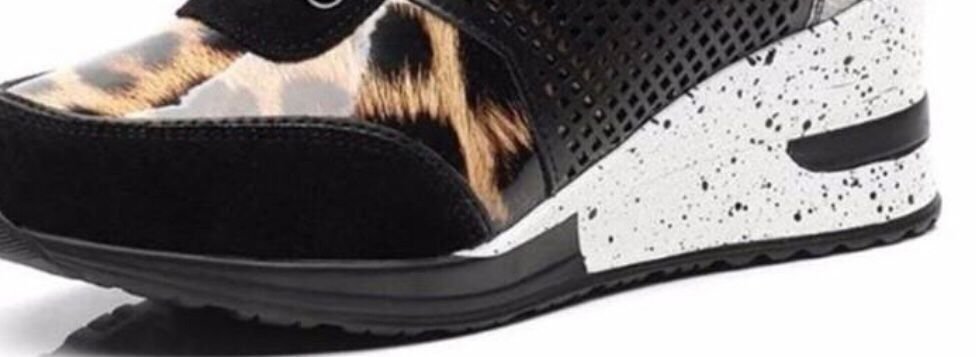 Chaussures de sport de loisirs pour femmes, nouvelle collection automne, grande taille, semelle épaisse, tête ronde, couleur unie_voghion.com