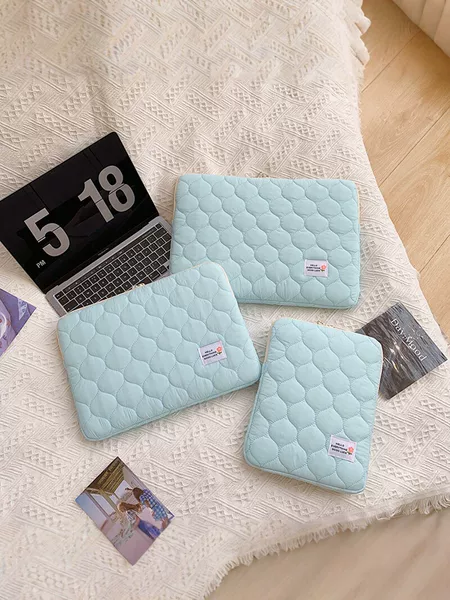 Korean ins-style quilted laptop bag 14inch lightweight shockproof simple girly tablet sleeve notebook bag
