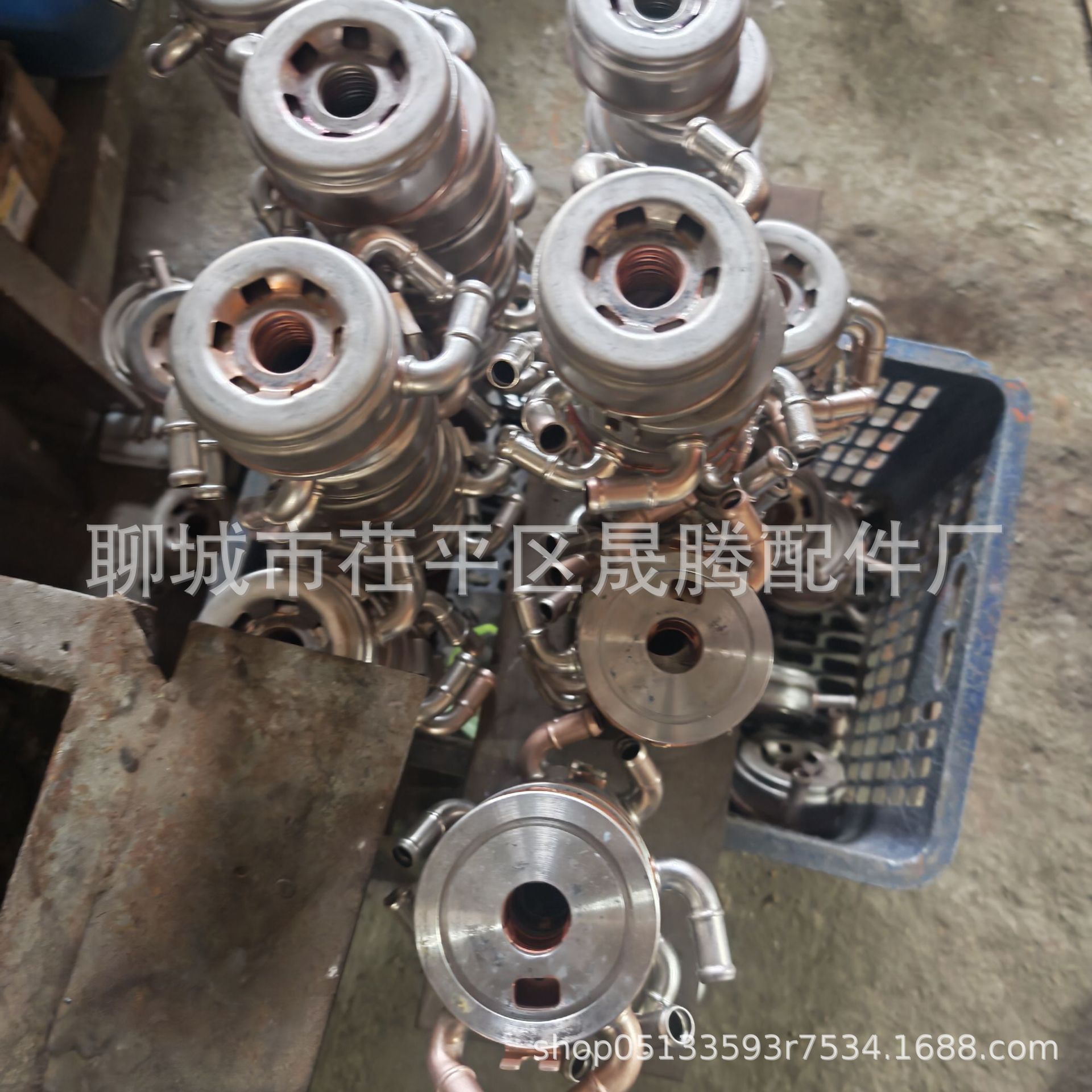 Engine oil cooler 21305EA21B 21305-EA25B is suitable for Nissan