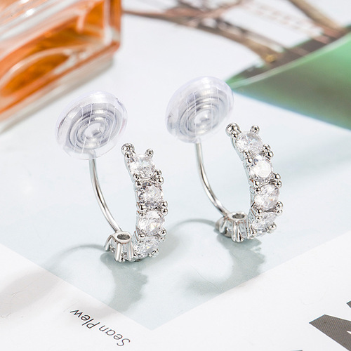 High-end sense exquisite zirconium arc earrings for women, daily commuting trendy fashion versatile earrings, mosquito coil shaped earrings
