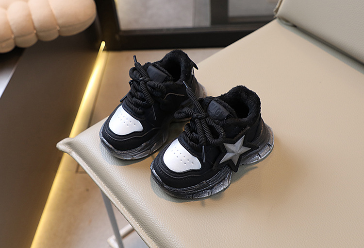 Zapatos deportivos para niños con suela ligera de invierno, edición coreana, dos zapatos de algodón para niños y niñas de 1 a 6 años_voghion.com