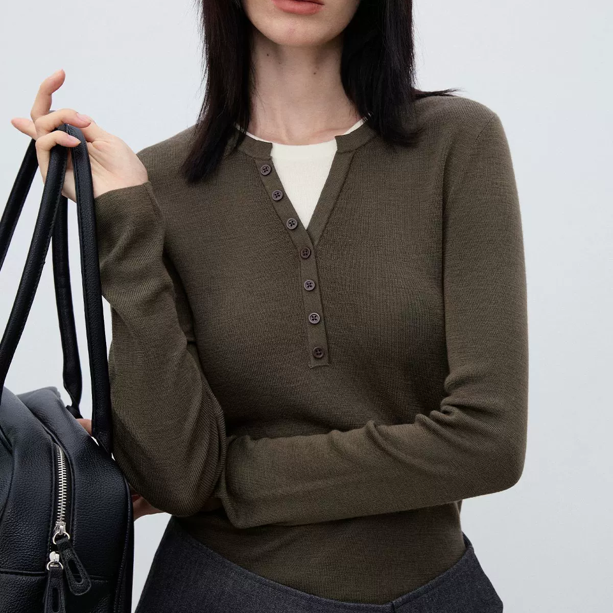 100%绵羊毛撞色假两件亨利领针织衫女长袖叠穿内搭打底衫修身上衣