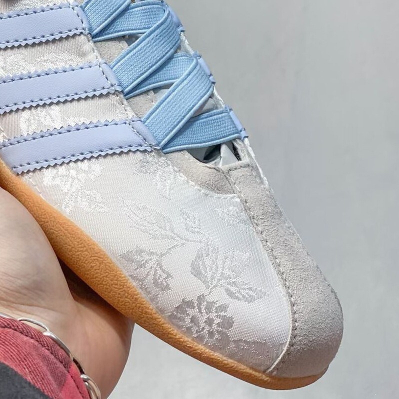 Putian Velcro Low-Top Women's Mary Jane Shoes, Vintage Natural Rubber Sole, Lightweight, Breathable, Durable, Flat Casual Sneakers Putian Velcro Low-Top Women's Mary Jane Shoes, Vintage Natural Rubber Sole, Lightweight, Breathable, Durable, Flat Casual Sneakers
