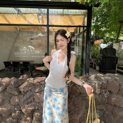 海边度假穿搭套装甜辣妹蕾丝挂脖吊带上衣女夏季碎花半身裙两件套