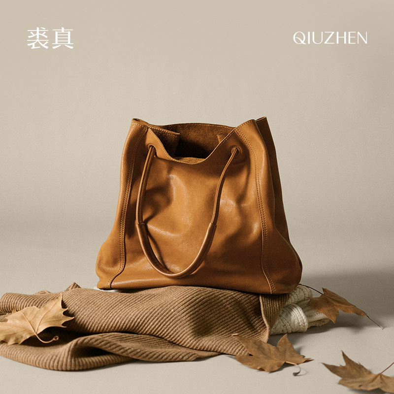 Qiu Zhen 008 Bucket Bag for Women, Crossbody Commuter Large Capacity Tote Bag, Genuine Leather Vintage Niche Vegetable-Tanned Cowhide Bag