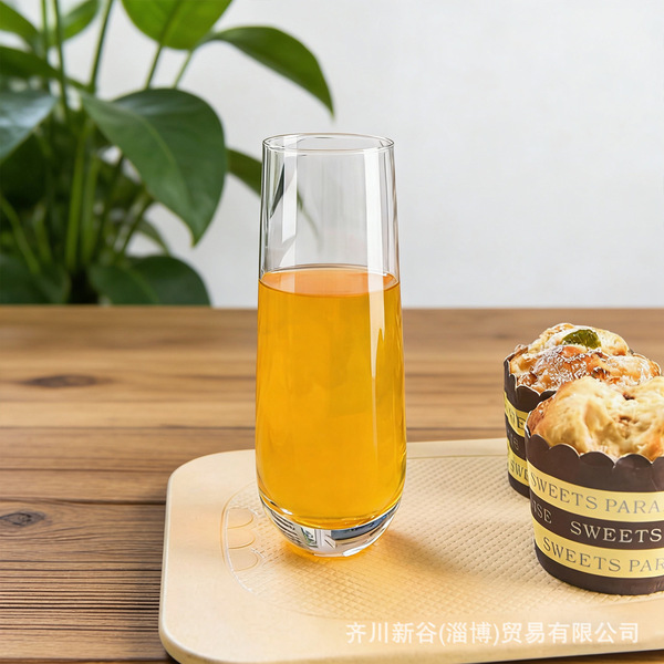 High quality cocktail wineglass
