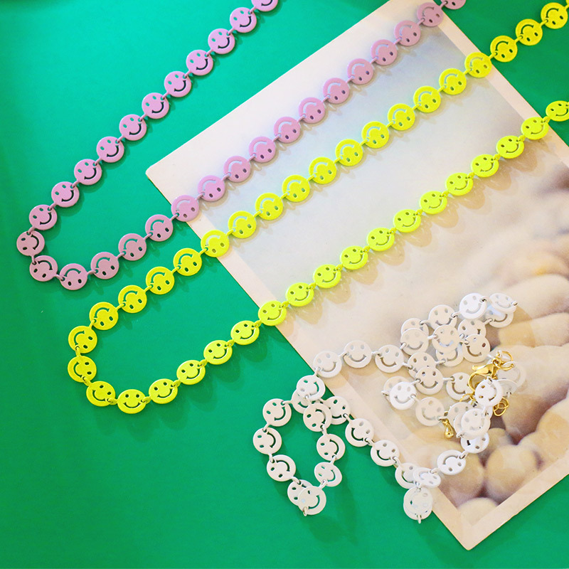 Wholesale Jewelry Color Dripping Smile Expression Copper Necklace Nihaojewelry display picture 2