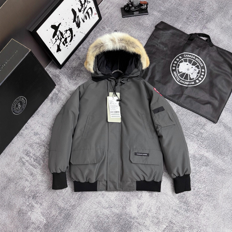 Canada Goose Wolf Fur Collar High Version 01 Bomber Jacket down Jacket Expedition Parka