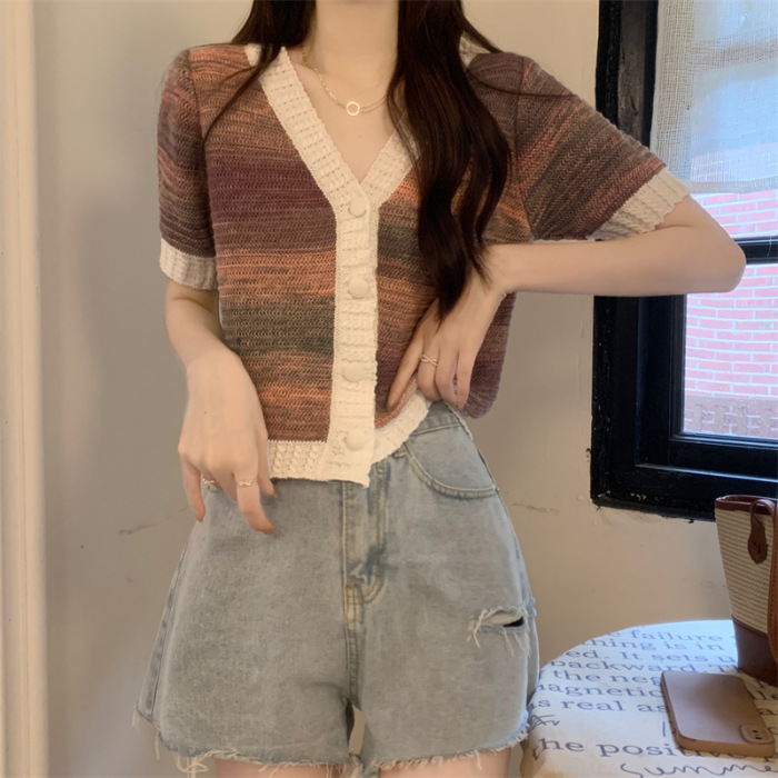 하얀색