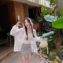 フード付き白い日焼け止めシャツ女性のための夏 2025 新しいレイジースタイルフレンチシャツトップ
