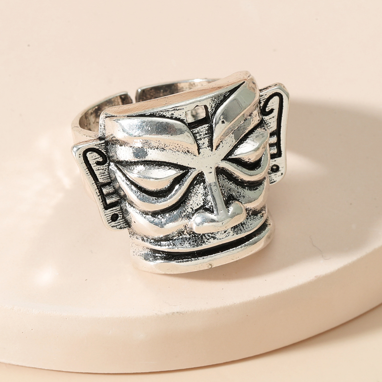 Retro Face Mask Geometric Opening Adjustable Ring display picture 4