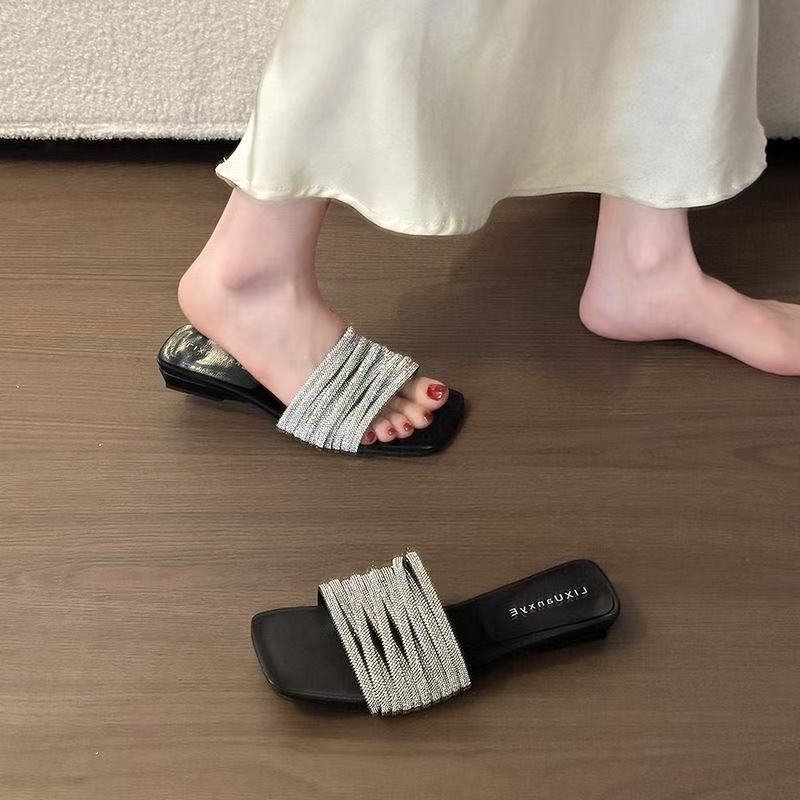2026 verano nuevo tacones desgaste de alta sensación zapatillas de cinturón delgado fuera de casa usar zapatillas diarias cuadradas image 7