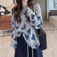 2025灰色法式洋气针织衫女秋冬宽松慵懒风爱心字母小众设计感上衣