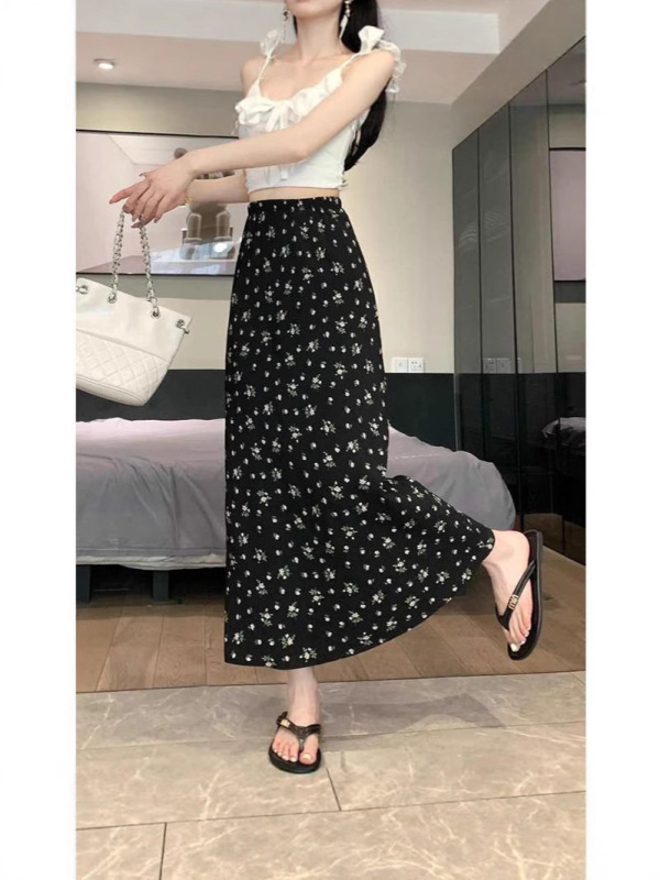 女性用黒花柄スカート、夏の新作、ヒップカバー、痩身Aラインスカート、海辺での休暇の服装、小柄なロングスカート|undefined