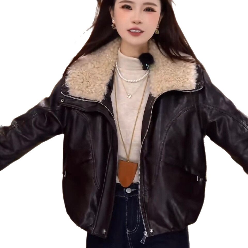 Áo khoác da PU dáng ngắn cổ áo lông, lót nỉ giữ ấm — màu cà phê, đen