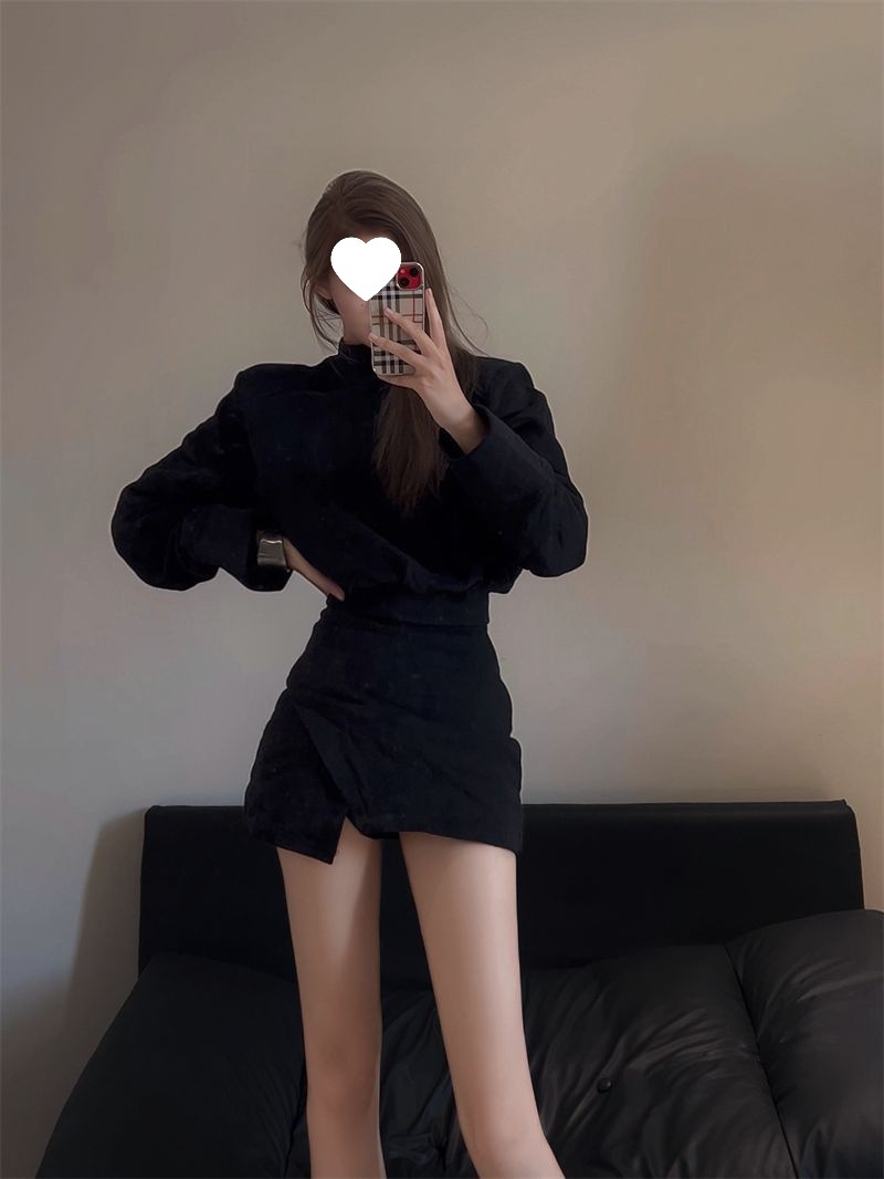 秋冬新款加绒卫衣穿搭套装女韩剧女主上衣设计感包臀裙两件套