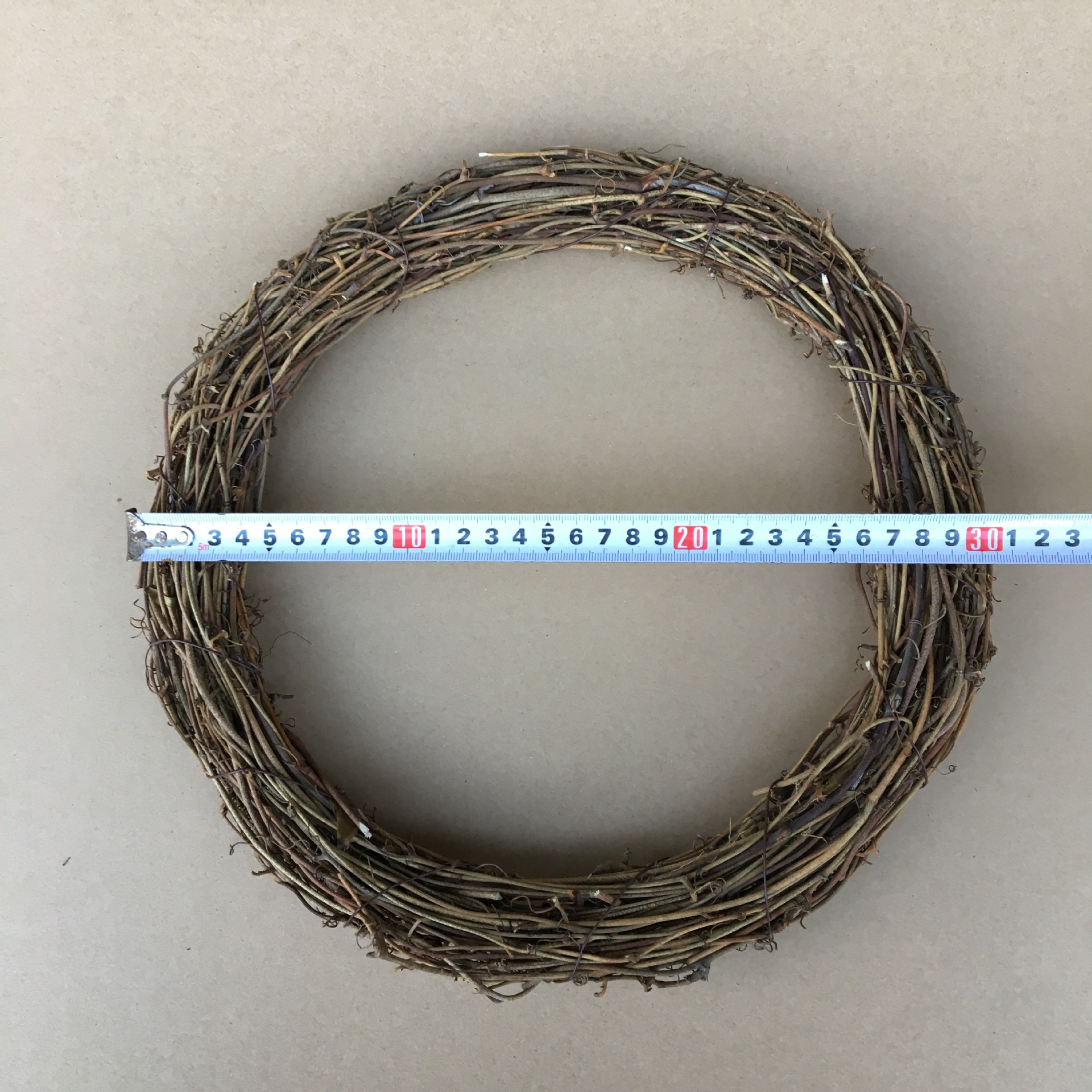 하나의 큰 화환 30cm