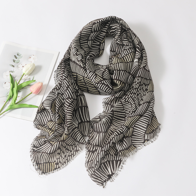 Nuevo 135*135cm simple todo partido algodón y lino sensación toalla cuadrada viajes protector solar Toalla de playa desgaste exterior decorativo chal