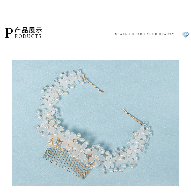 Fashion Pearl Crystal Flowers Bridal Comb display picture 4