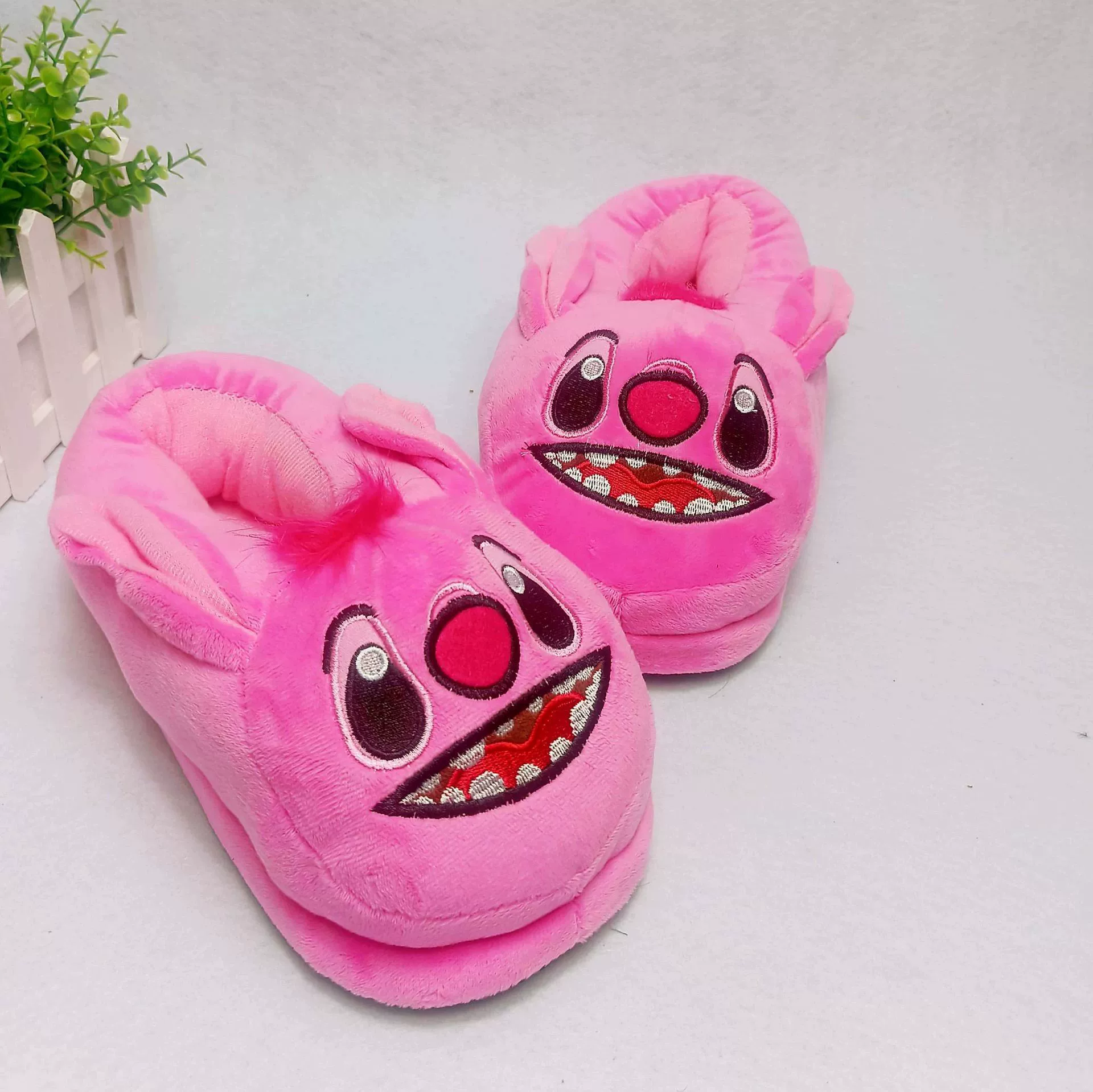 Плюшевые тапочки Stitch, детские и взрослые модели, тёплый хлопковый мех, база 24/28 см