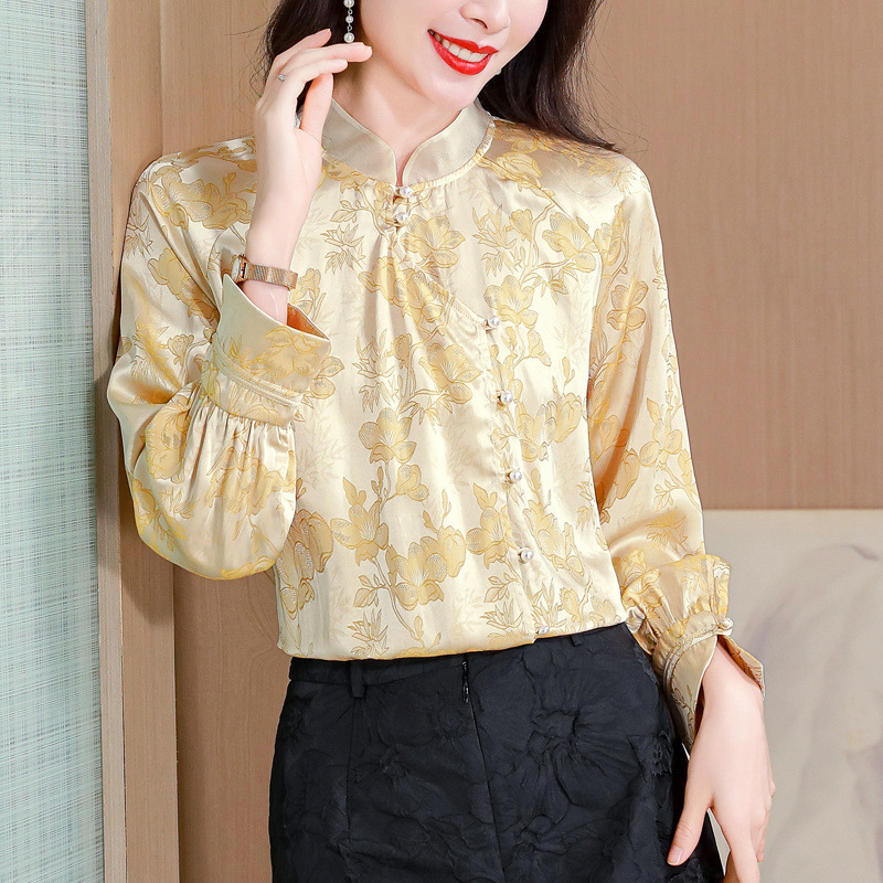 High-Quality Age-Reducing Middle-Aged Women's New Chinese-Style Shirt Autumn New Original Chinese Style Champagne Color Improved Jacquard Top