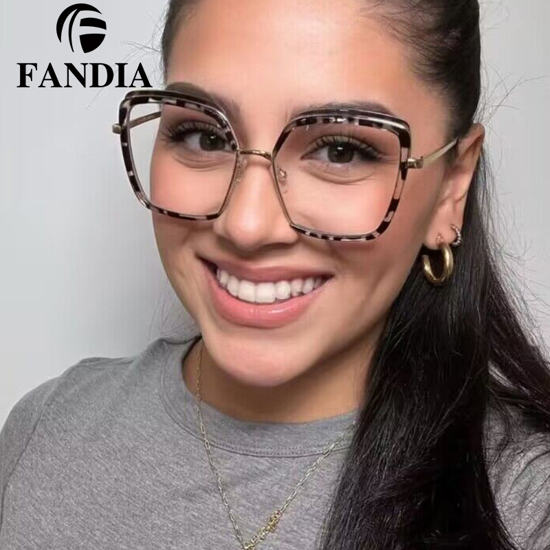 95823 Cruz-frontera de las mujeres Anti-azul claro europeo y americano ins moda TR90 llano gafas primavera pierna gafas marco