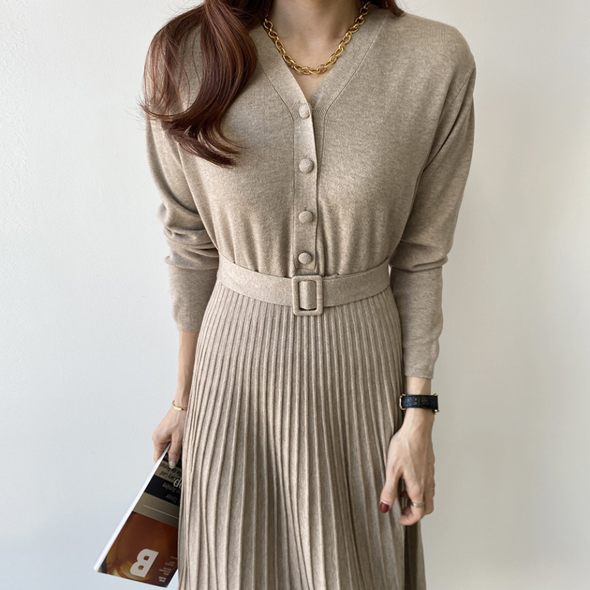 O1CN01G8QRlK1ouZuZ9Pt4e !!2201189245285 0 cib - Autumn V-Neck Long Sleeves Single-Breasted Thicken Knitted A-Line Midi Dress with Belt