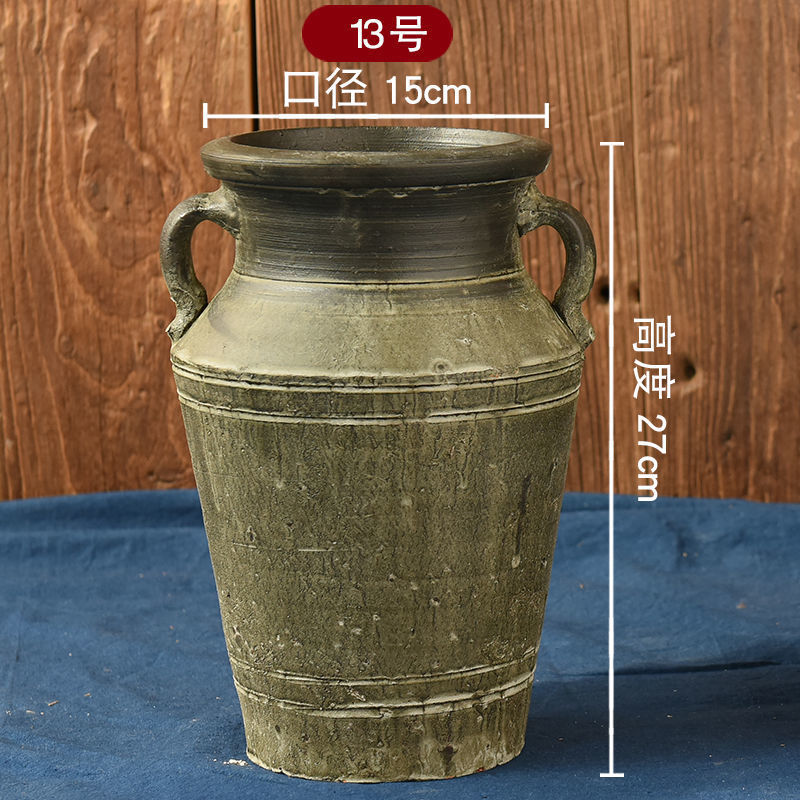 F13 말이 가격을 올렸습니다 - 바닥에 구멍을 뚫었습니다