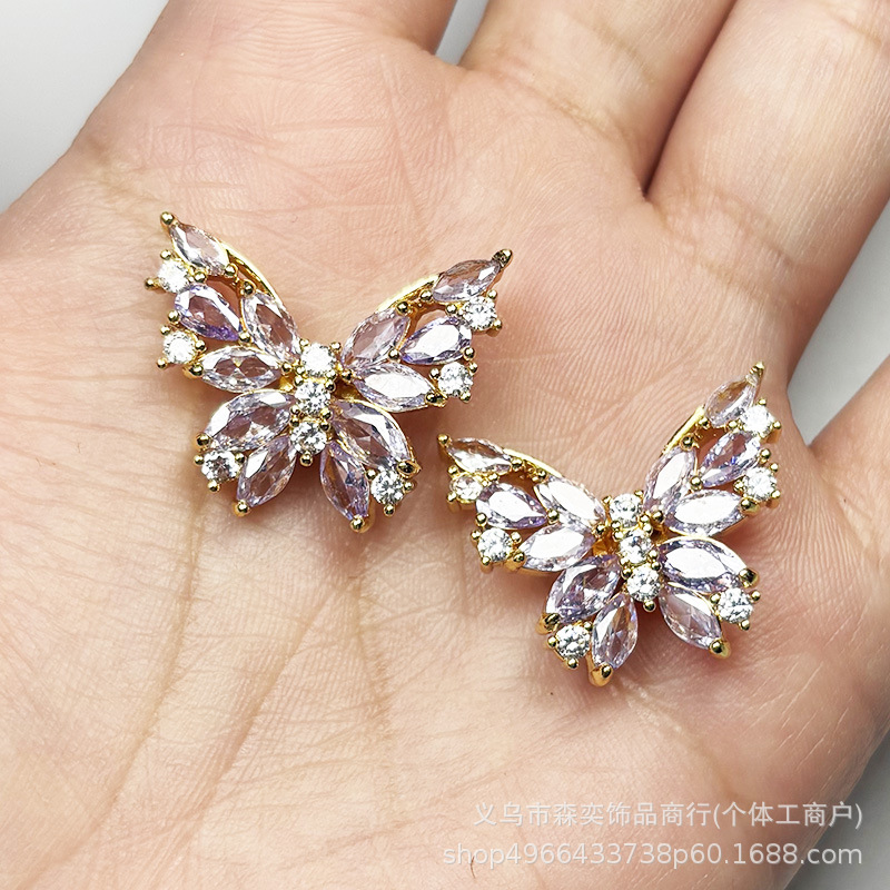 High-quality copper-plated zirconium butterfly four-way separator bead, butterfly multi-way straight hole separator bead, DIY bracelet and necklace jewelry accessories