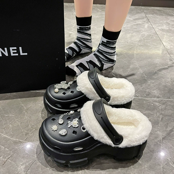 Fleece removable shoes, with little bears