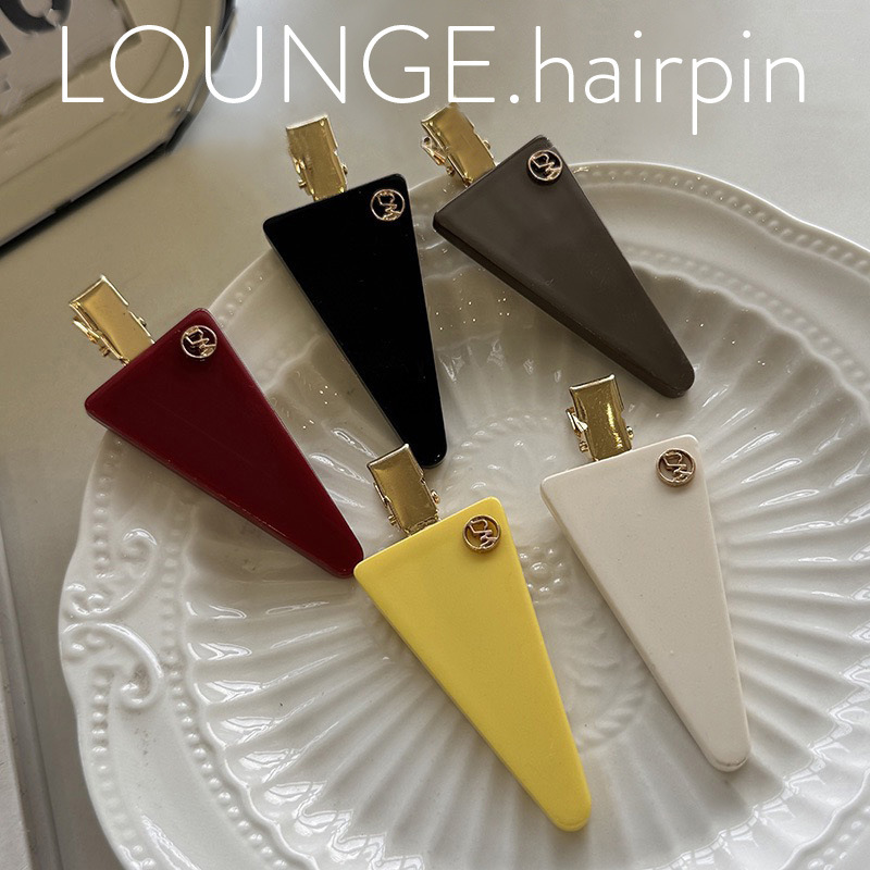 2025 New Korean Acetate Triangular Hair Clip for Bangs, Vintage Hair Clip, Non-Marking Bangs Clip 2025 New Korean Acetate Triangular Hair Clip for Bangs, Vintage Hair Clip, Non-Marking Bangs Clip