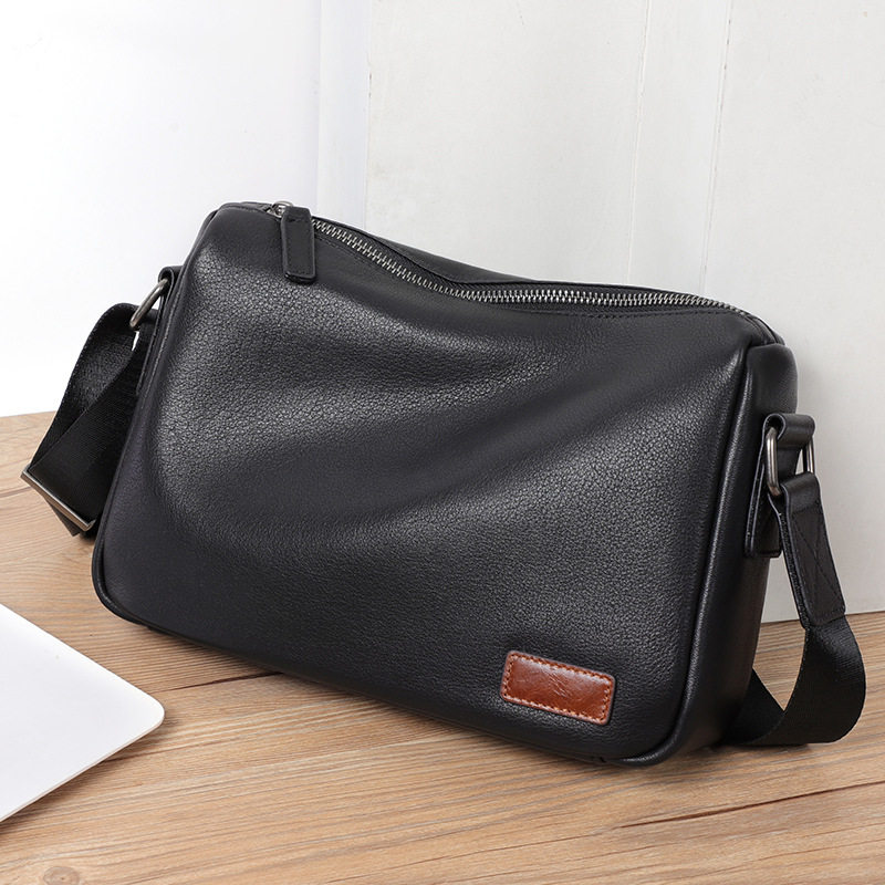 Túi đeo chéo nam da bò thật dạng hộp nhỏ 29×11×17 cm — Màu đen