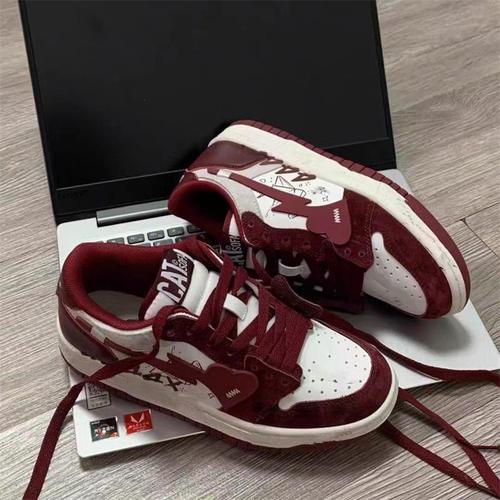 Original internet celebrity shoes for women, spring and summer style, national trend, soft soles, increased breathability, red shoes, versatile casual sports shoes