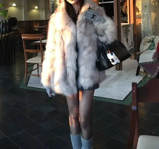 Вельветовая зимняя куртка, до середины длины, oversized, увеличенная толщина
