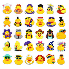 跨境手机壳装饰卡通小鸭diy饰品配件平面滴胶配饰pvc软胶贴片批发