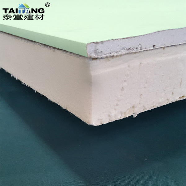 Fabricante de origen Tablero resistente al fuego impermeable Techo absorbente de sonido Decoración de papel Tablero de yeso de pared divisoria de yeso