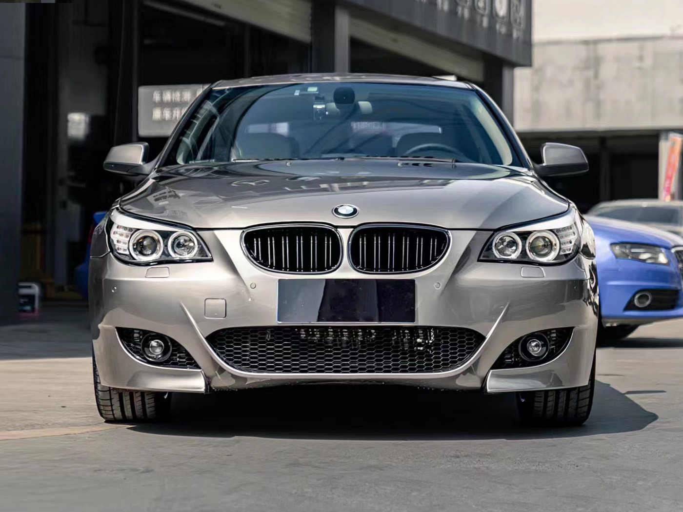 Suitable for 04-10 Bmw 5 Series Modified M5 Large Surround 1m Front and Rear Bumpers, Side Skirts, Center Grille, Rear Wing E60 Kit